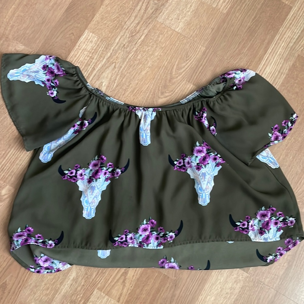Altar’d State Green and Purple Blouse Medium